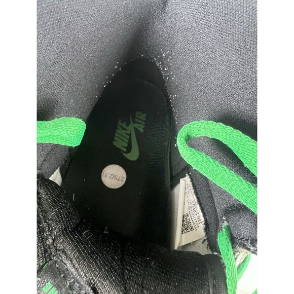 Size 9.5 - Air Jordan 1 Retro OG High Lucky Green - Picture 10 of 10